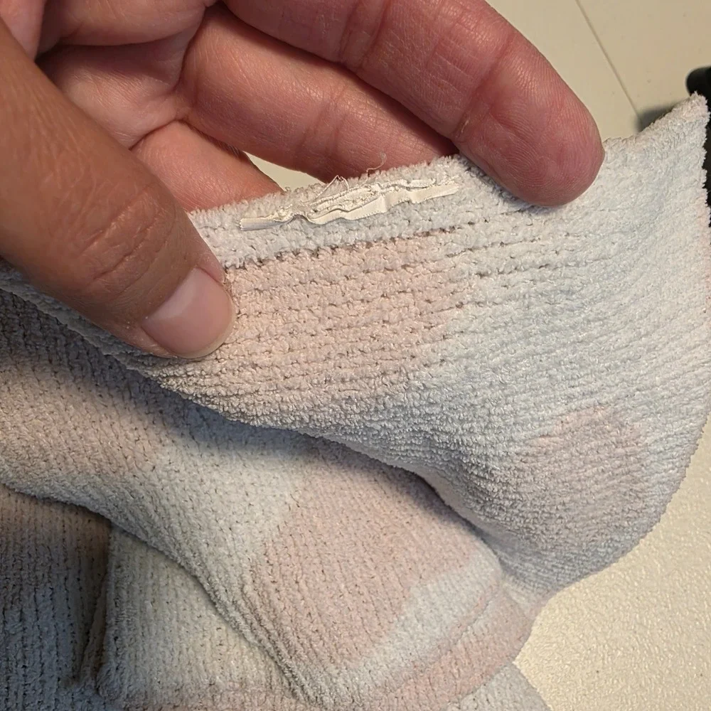 Living‎ Textiles Australia Heart Knit Baby Blanket Pink White Chenille Soft